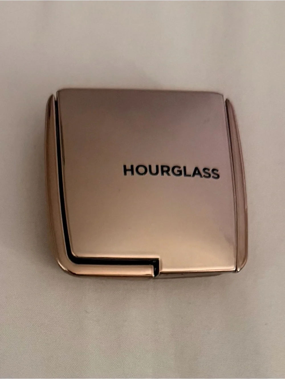 HOURGLASS - AMBIENT™ LIGHTING BLUSH